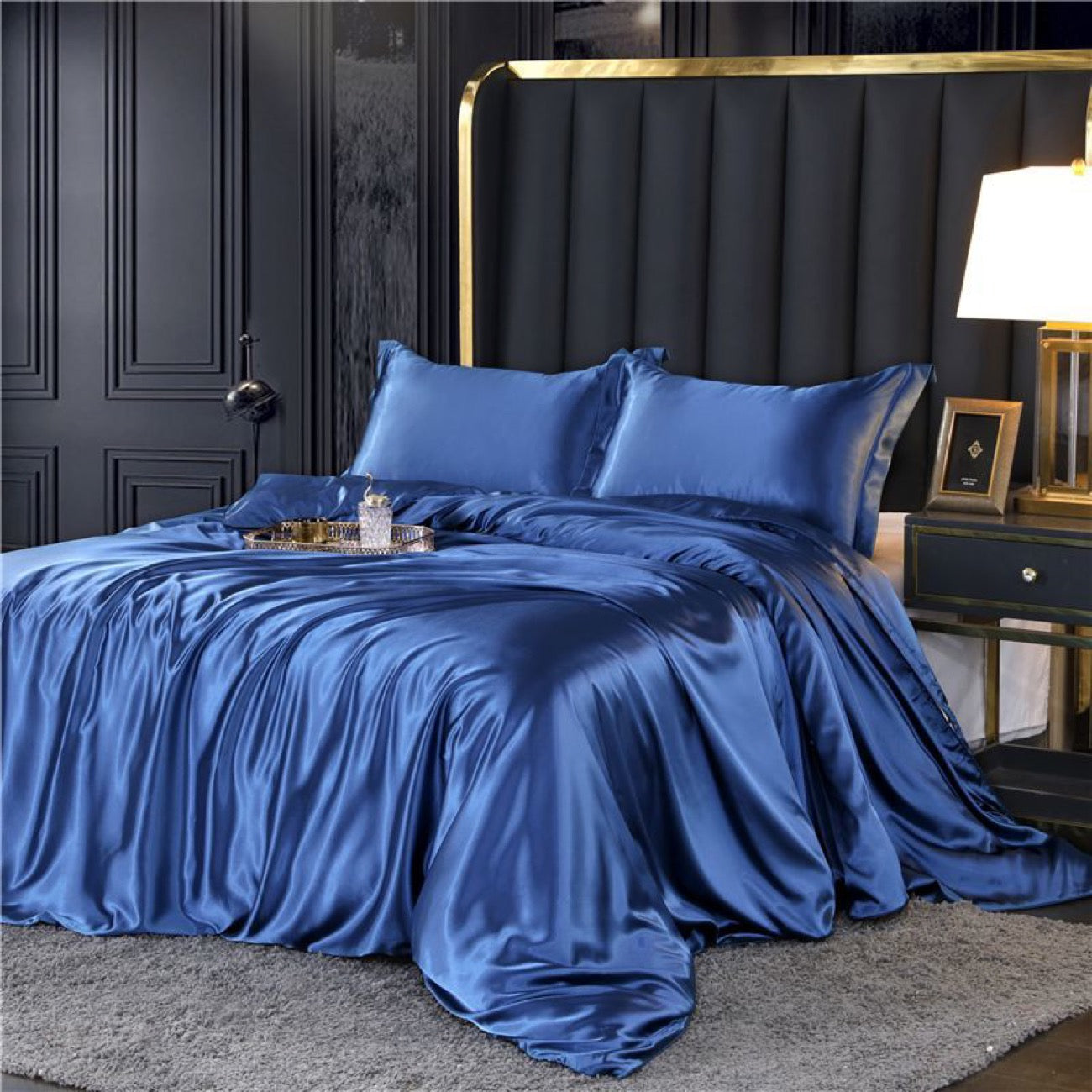Luxury Mulberry Silk 4-Piece Bedding Set – Silk Duvet Cover, Fitted Sheet, Silk Bed Sheet, Skin-Friendly Sleep Essentials